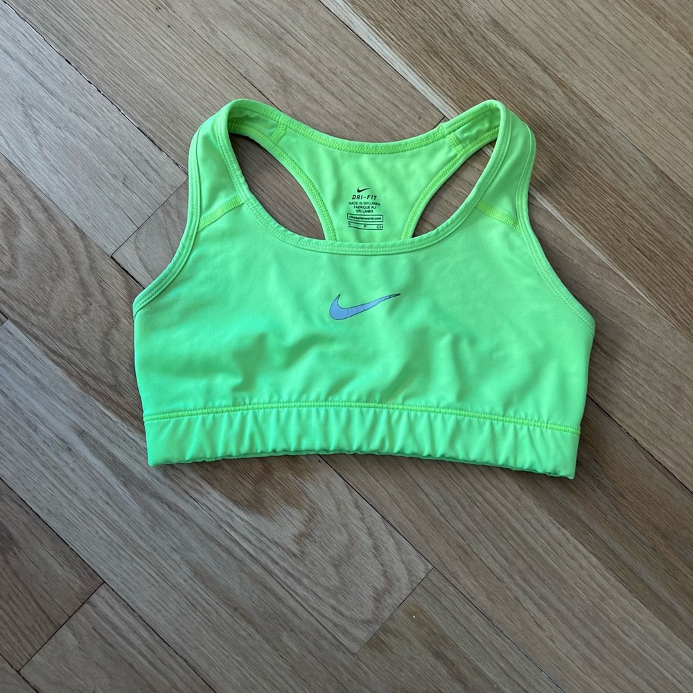 NIKE SPORTSBRA